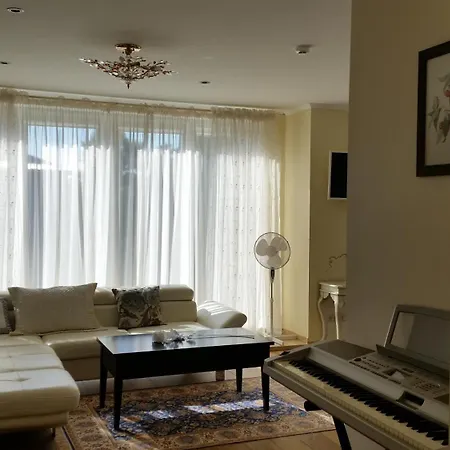 Baltas Namas 3* Palanga