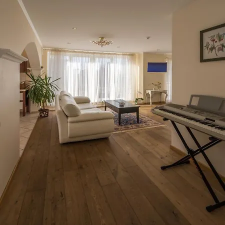 Baltas Namas Guest house 3*